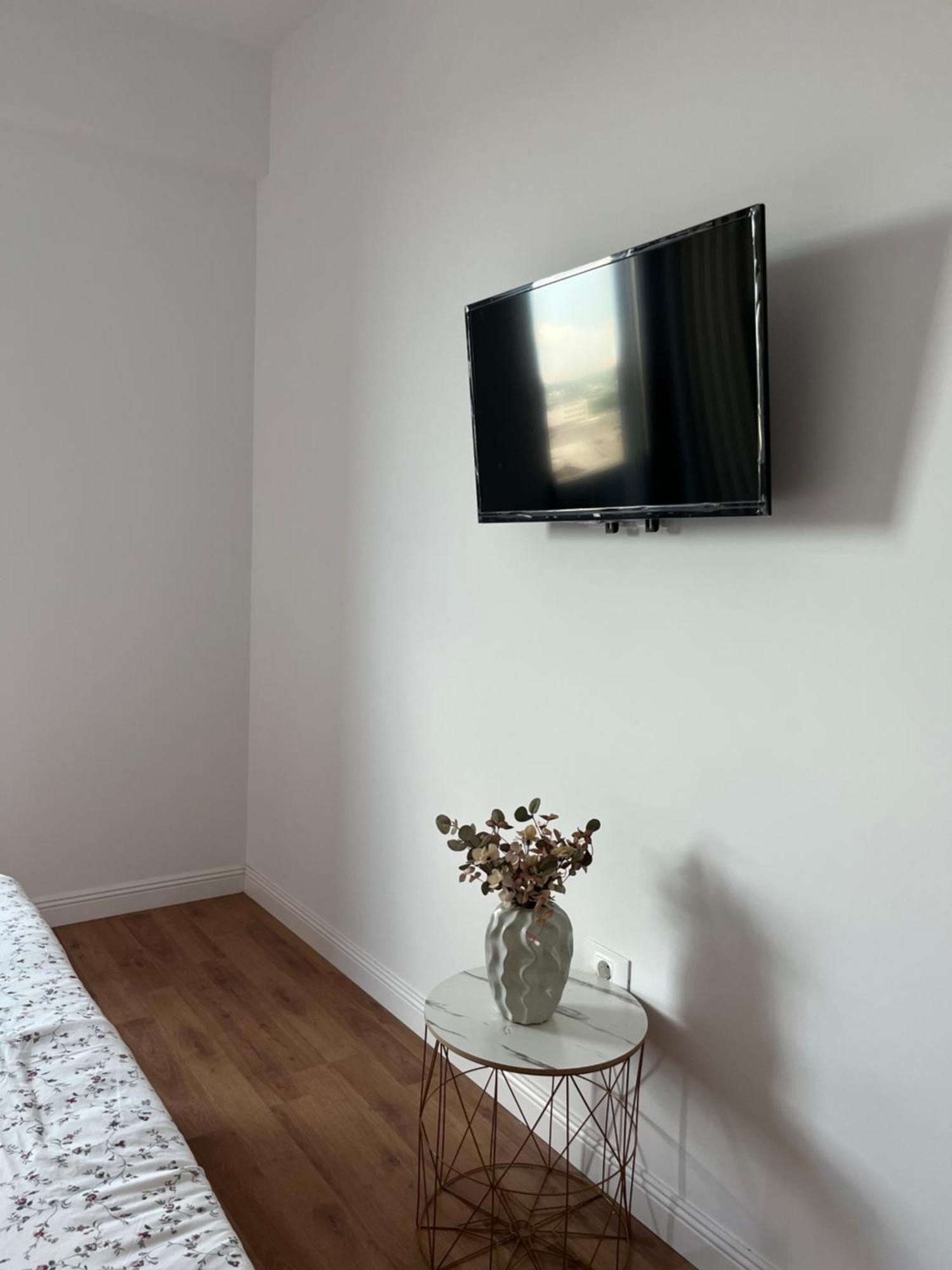 Apartament Nou Neo Tower Σουκεάβα Εξωτερικό φωτογραφία